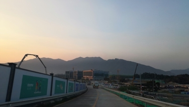 应对深圳集体户口自己交社保时，有哪些注意点？
