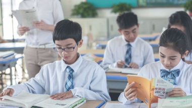 母亲是深圳集体户口孩子怎么落户人才引进业务办理