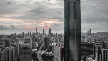 中级职称证书，办理深圳户口条件