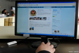 去外地上学，你会将深圳户口迁往学校集体户吗？