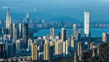 重磅！深圳拟修订户籍政策：大专学历不再直接核准落户，积分入户需居住就业10年…