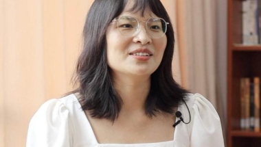 清华女博士去深圳当老师，究竟是热爱还是“躺平”？网友众说纷纭