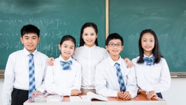 可以落户深圳的中级职称,大专学历入深户需要什么条件