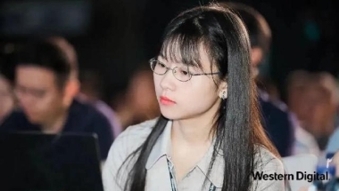 又是华科人！美女博士年薪156万入职华为！工资如何用，她称在深圳也难买房……
