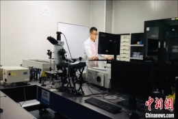 深圳大学在读博士生张峰获王大珩光学奖