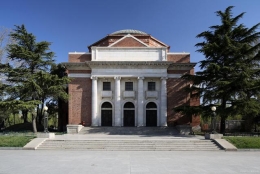 博士文凭含金量确实在下降，但清华还是那个清华，不受影响